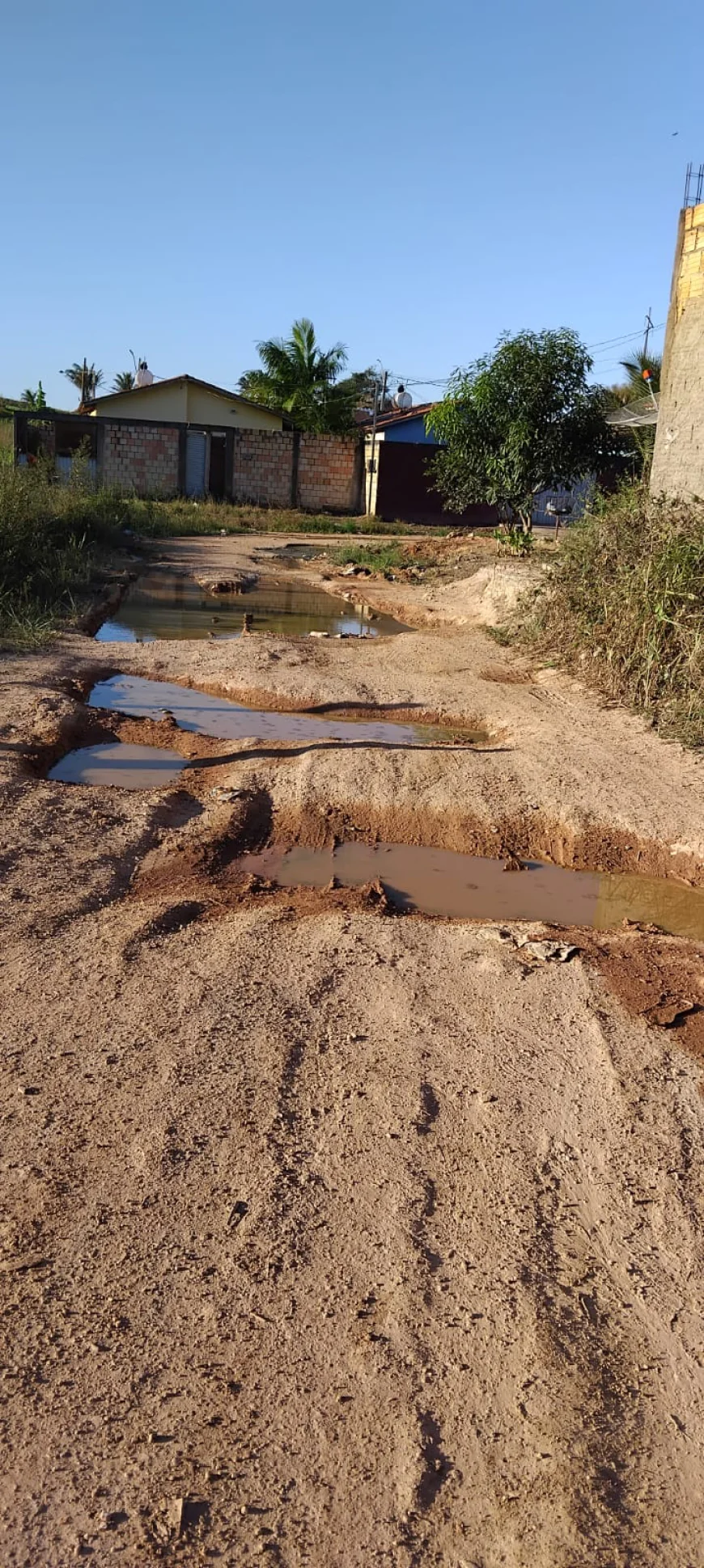 São Félix do Xingu: Ruas do Monte Negro em Estado de Abandono