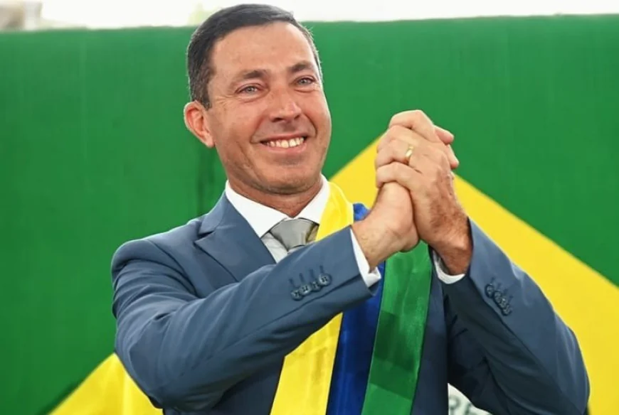 São Félix do Xingu: Semáforos entram em ação, e prefeito determina uso obrigatório de capacete a servidores públicos.
