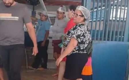 São Félix do Xingu-Pa: Feirantes denunciam descaso em obra abandonada