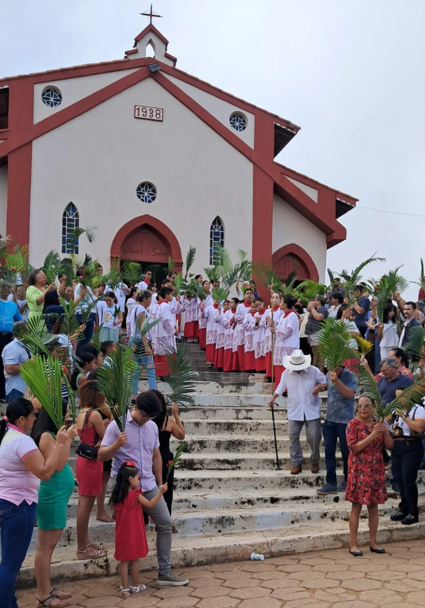 São Félix Do Xingu: Domingo de Ramos Movimenta Fé Católica na Cidade